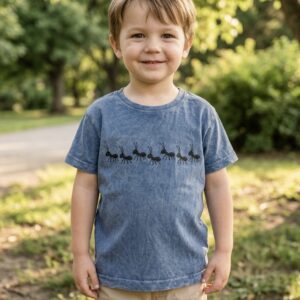 camiseta de niño con diseño de hormigas